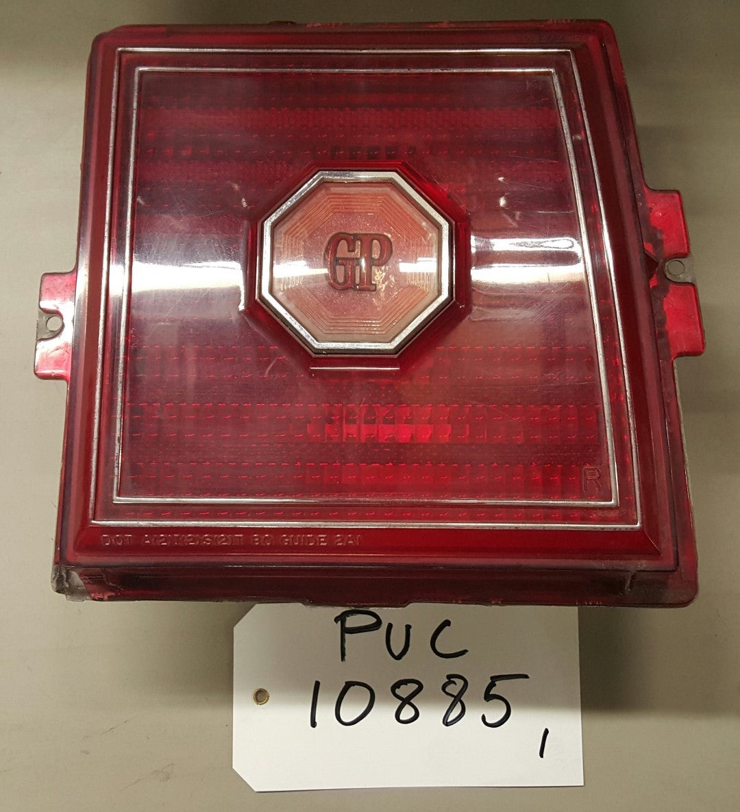 Chevrolet Monte Carlo Tail lamp RH - PUC10885