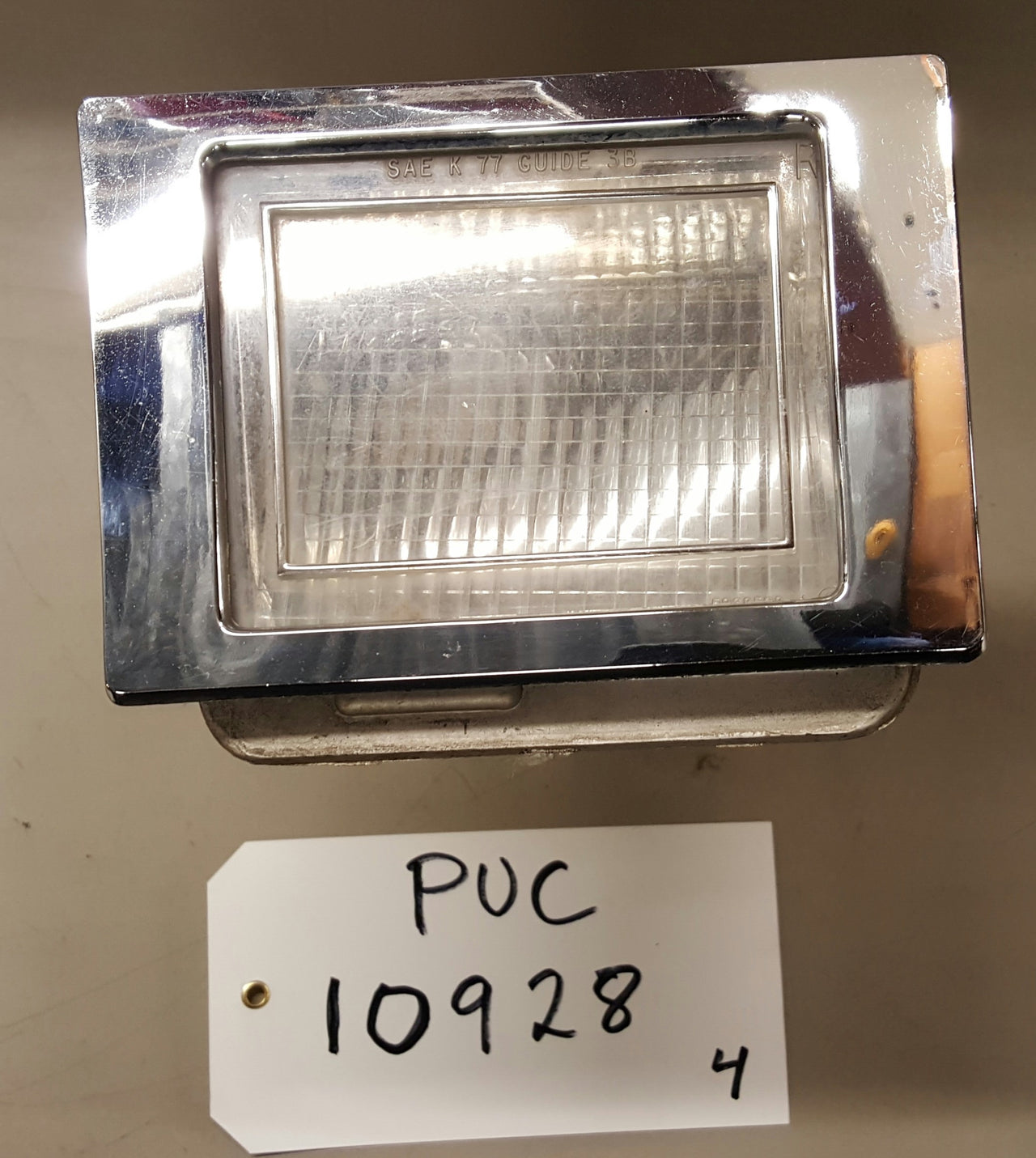 1977 Marker Light - PUC10928