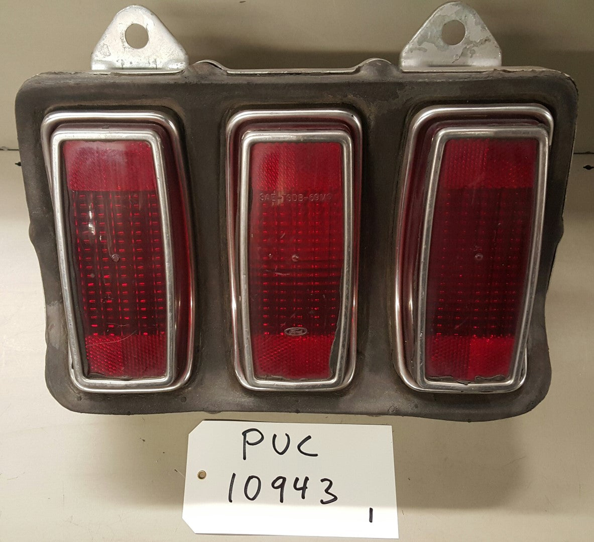 1969 Ford Mustang Tail lamp - PUC10943