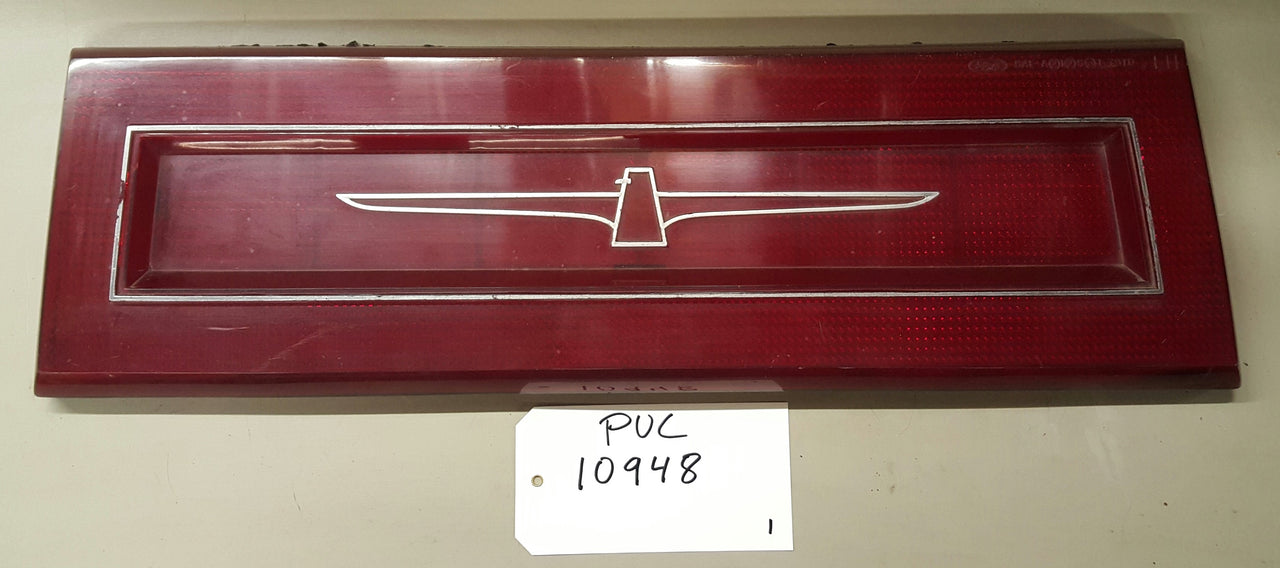 Ford Thunderbird Tail light  - PUC10948