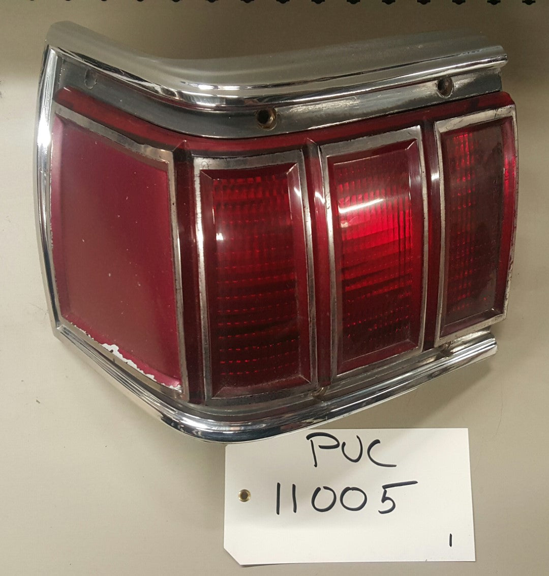 Tail lamp stv - PUC11005