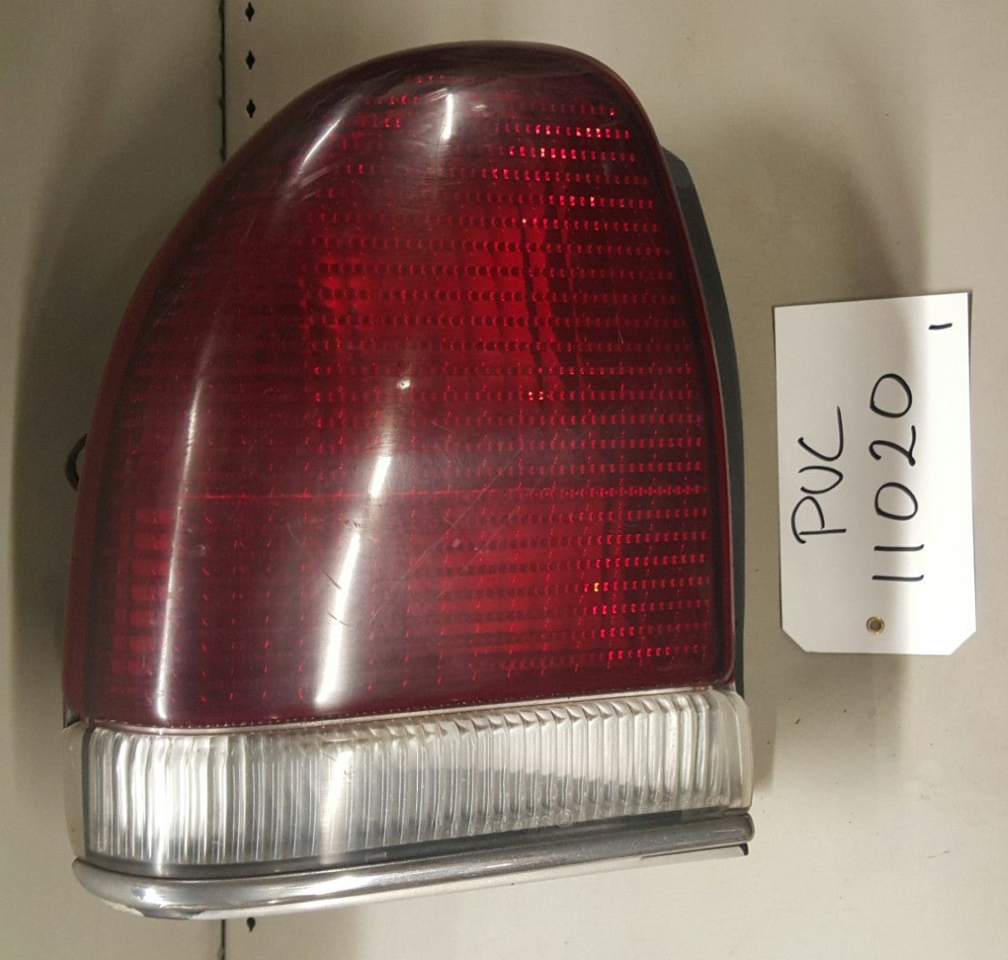 Tail lamp LH - PUC11020