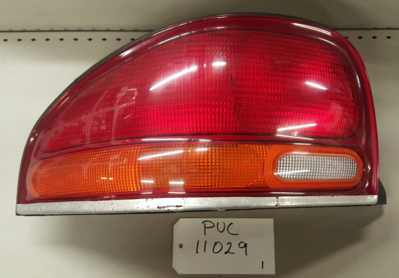1995-00 Chrysler Stratus Tail lamp LH - PUC11029