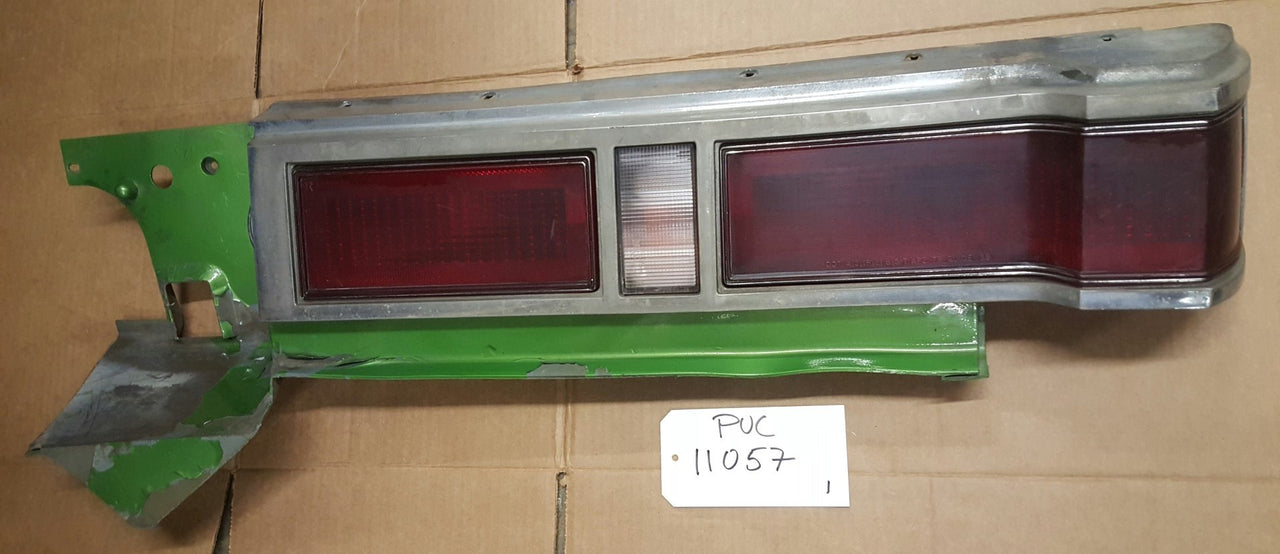 Oldsmobile Tail lamp RH - PUC11057