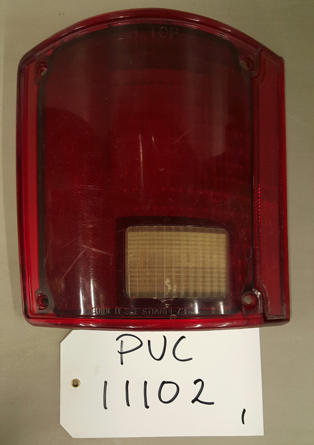 Tail lamp RH - PUC11102