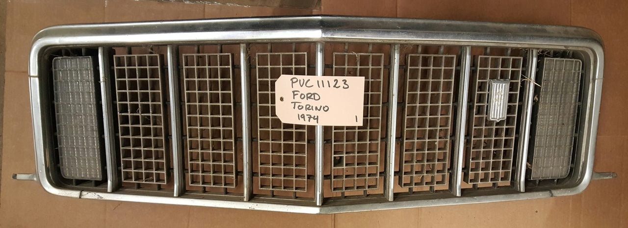1974 Ford Torino Grille - PUC11123