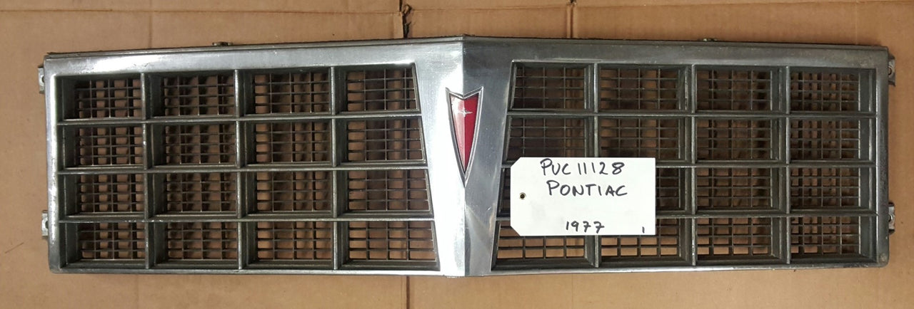 1977 PontiacGrille  - PUC11128