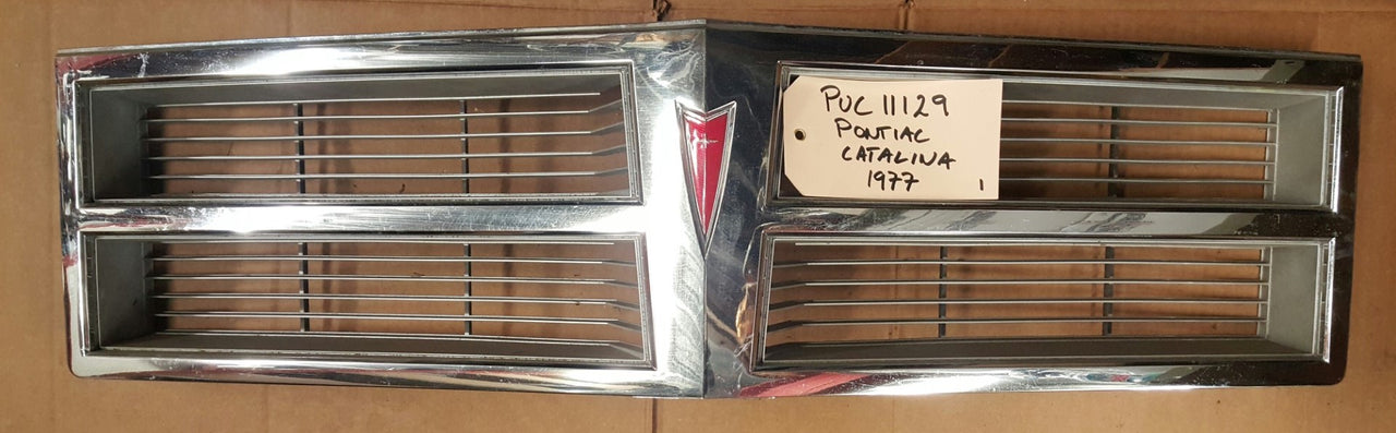 1977 Pontiac Catalina grille  - PUC11129