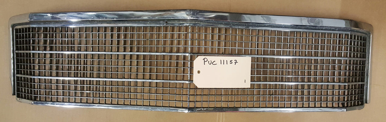 Grille  - PUC11157