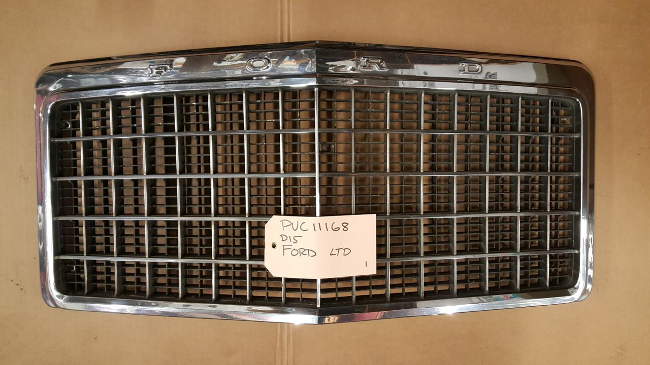 Ford LTD Grille - PUC11168