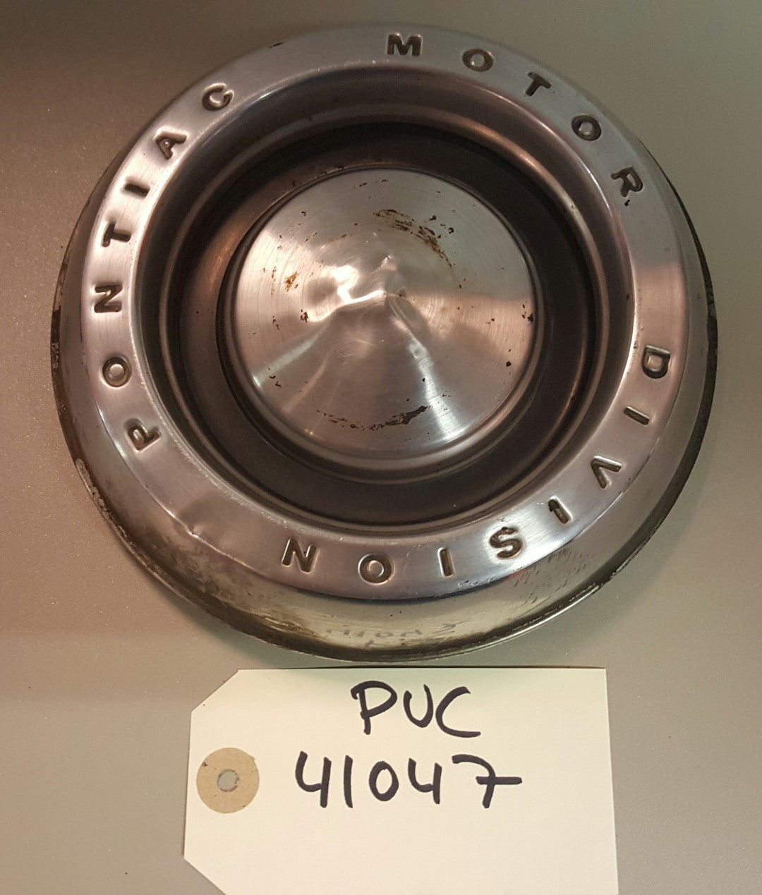 Pontiac Hub Cap - PUC41047