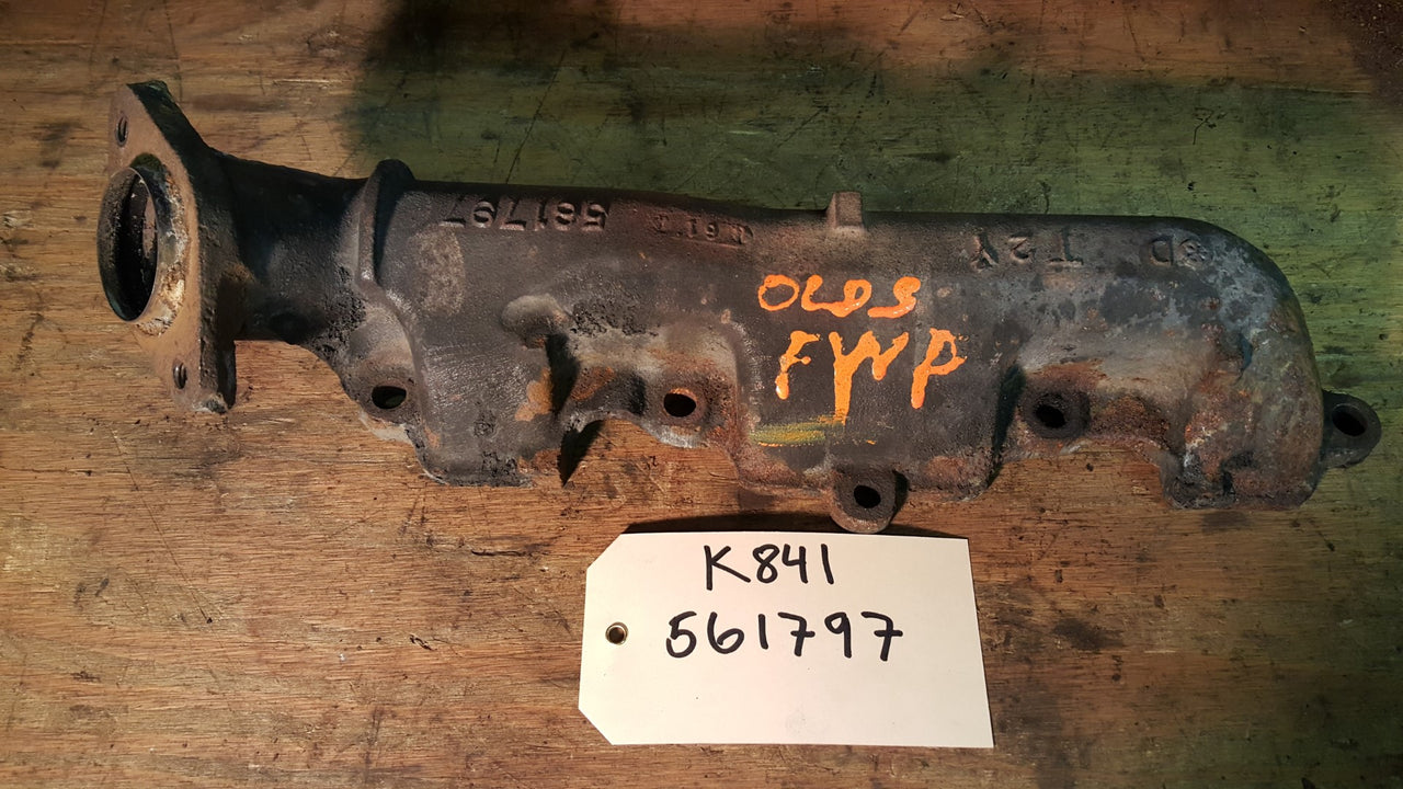 1979-85 Olds Toronado 350 Exhaust manifold  - PUC561797