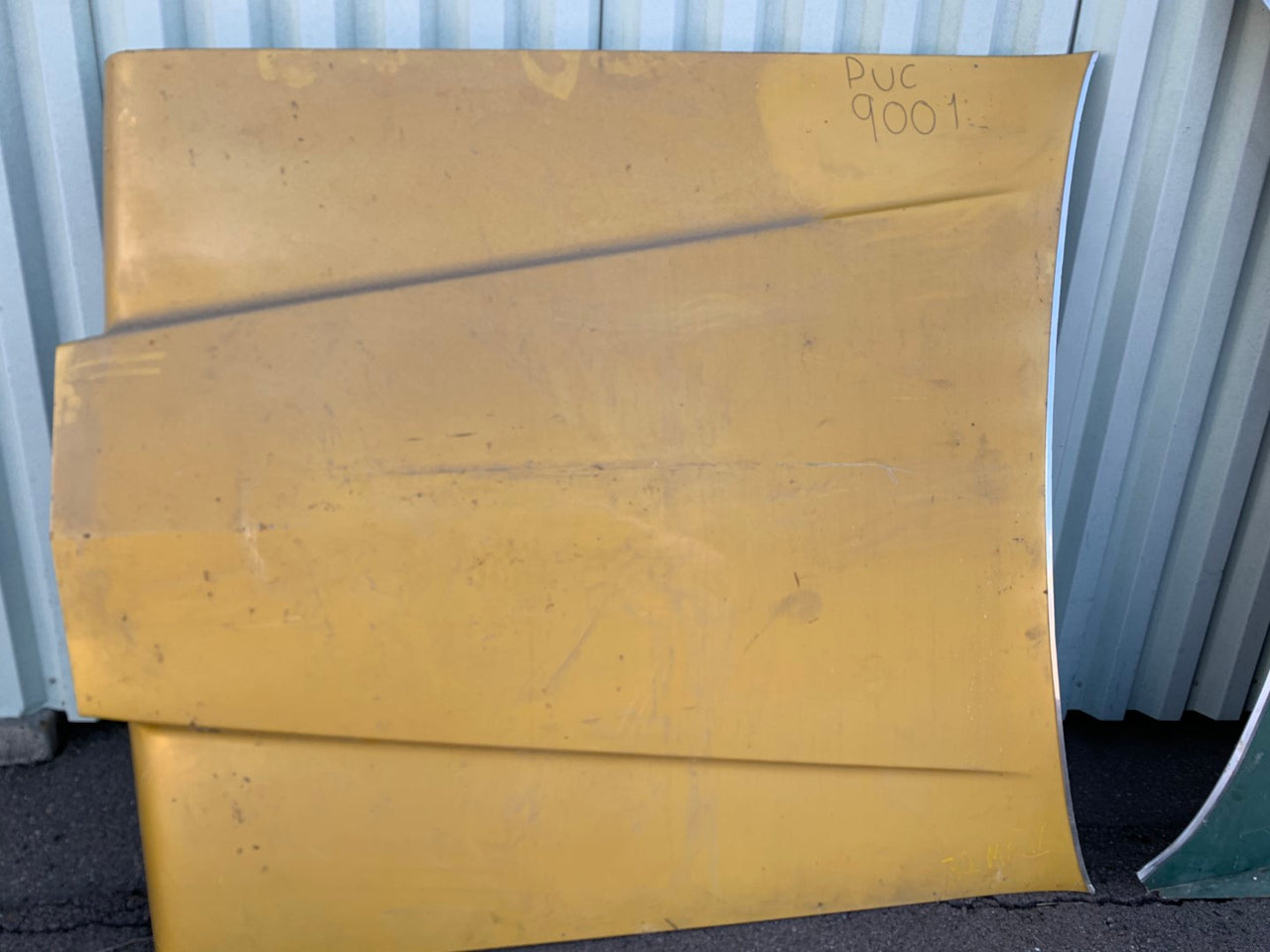 1972 Lincoln Mark IV Hood - PUC9001