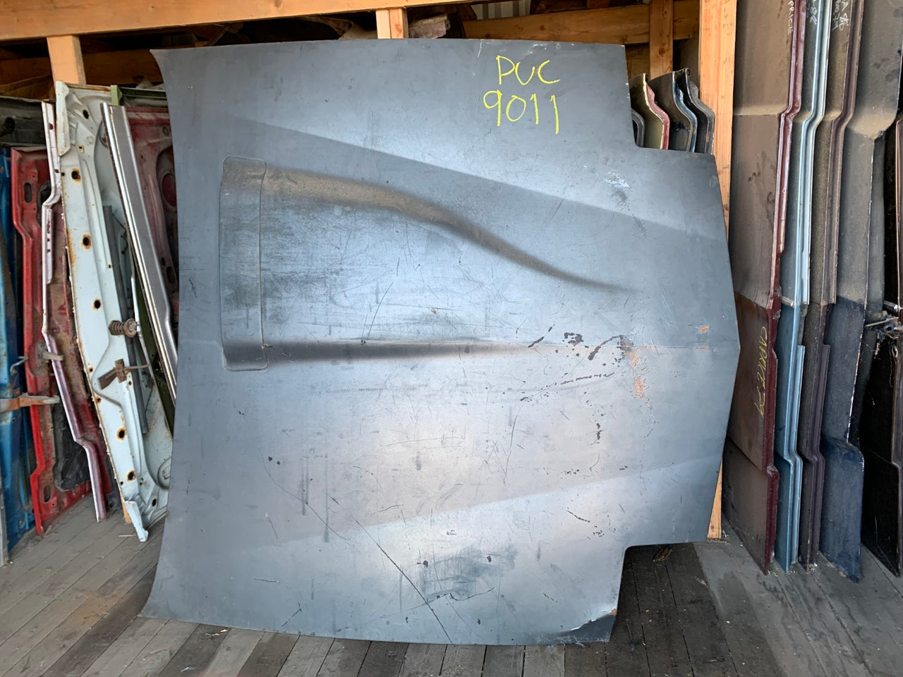 1982 Pontiac T.A.- Firebird Hood - PUC9011