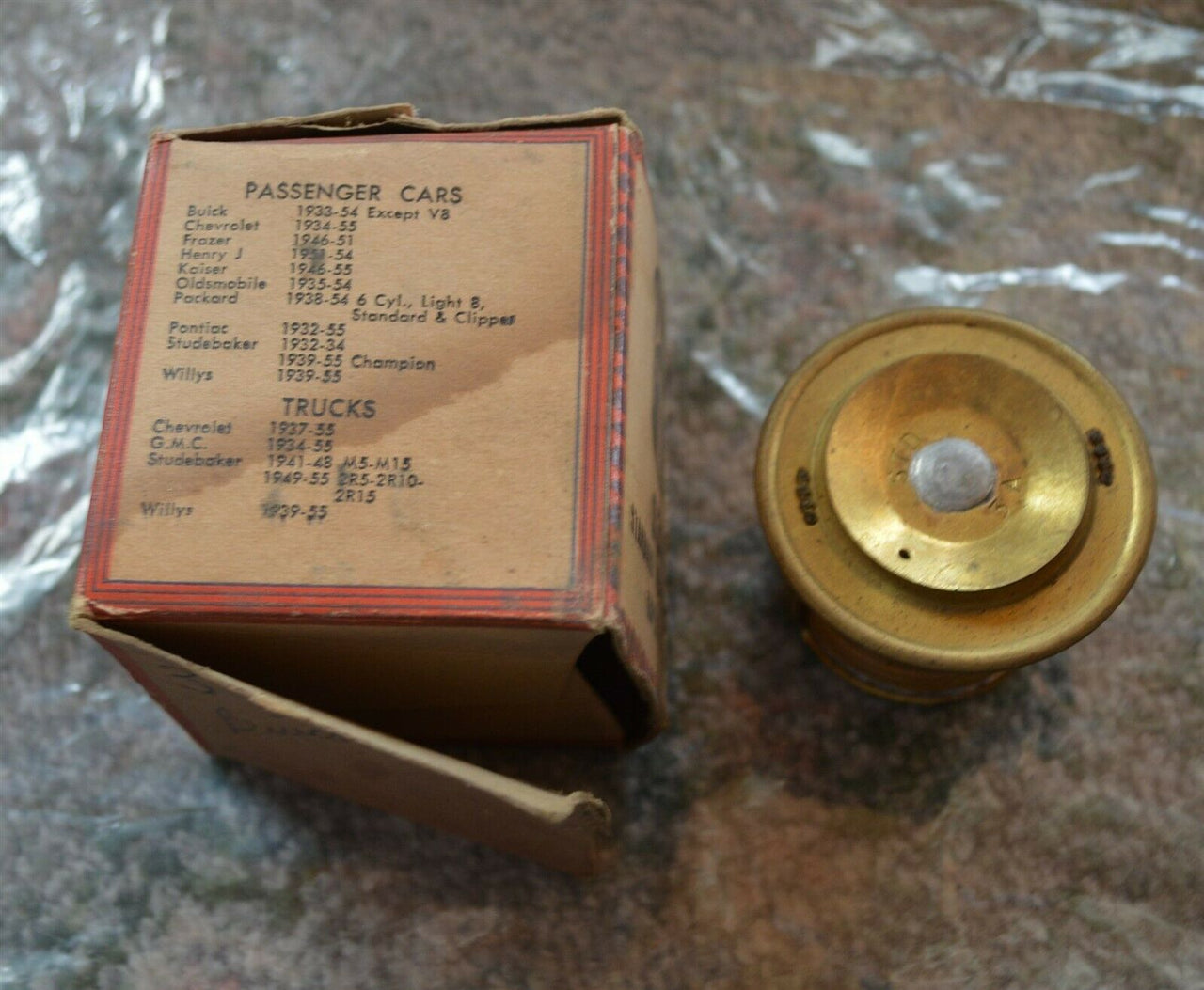 Thermostat 1935-55 NOS Buick, Chev, Olds, Pack, St - S3A-HT